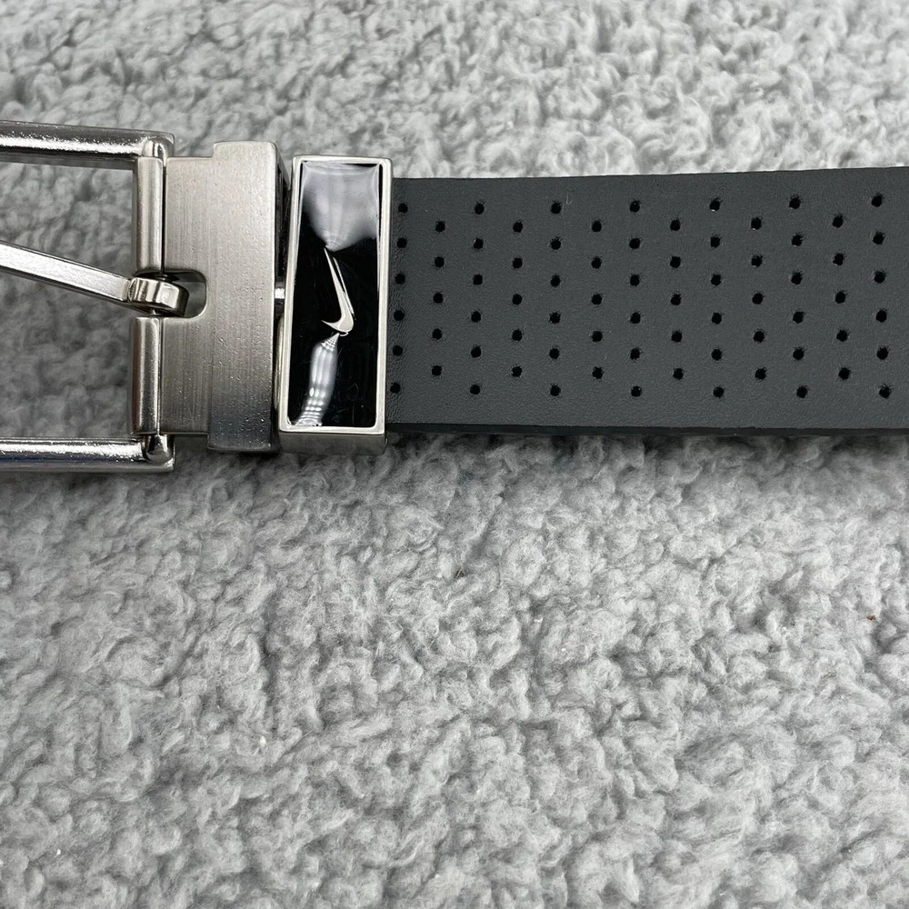 Nike Golf‎ Leather Belt Mens Brown Black 36 Silver Buckle Reversible Sportwear